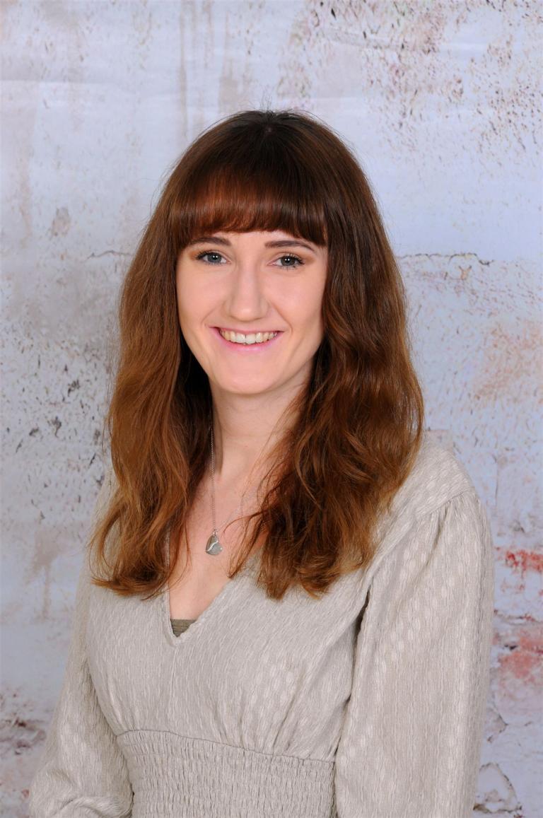 Fülöp Anna, BEd, MEd